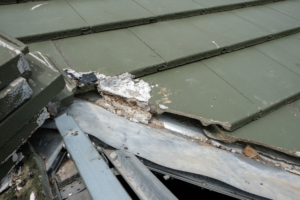 identify roof problems