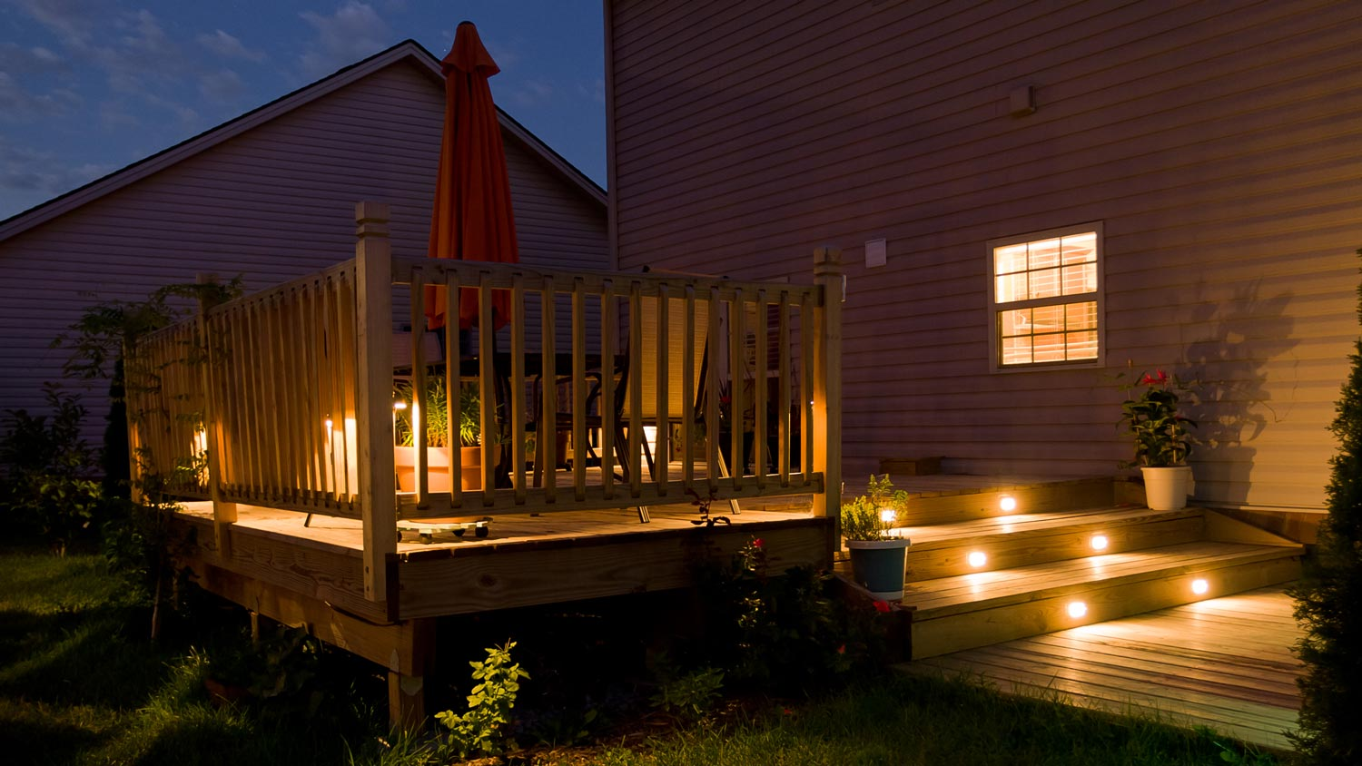 Outdoor Holiday Lights